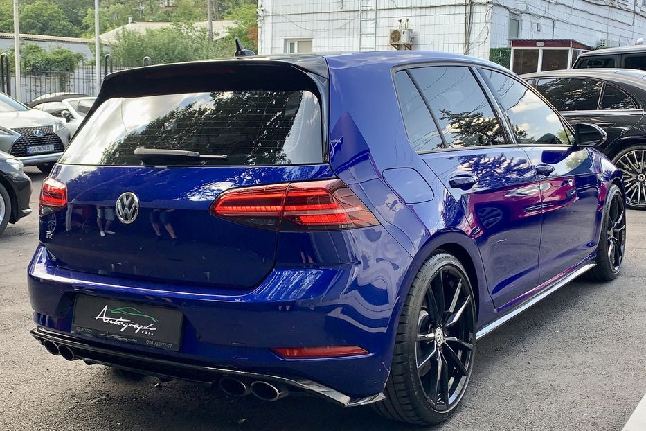 Продам Volkswagen Golf R 4Motion 2018 года в Киеве