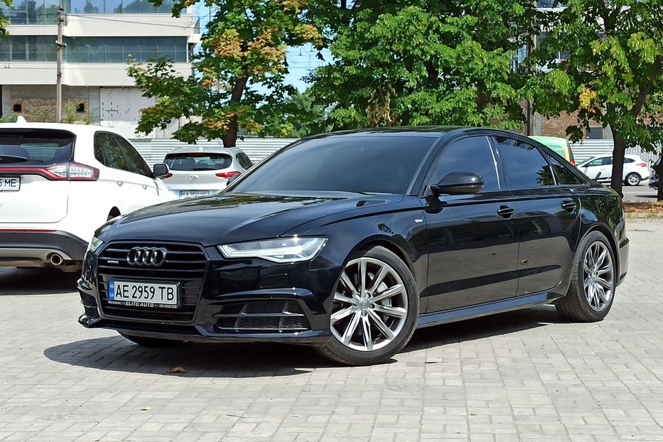 Продам Audi A6 S-Line 2016 года в Днепре