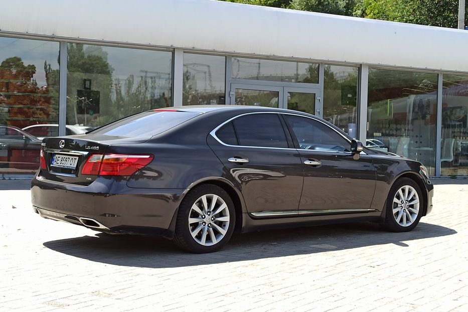 Продам Lexus LS 460 AWD  2010 года в Днепре