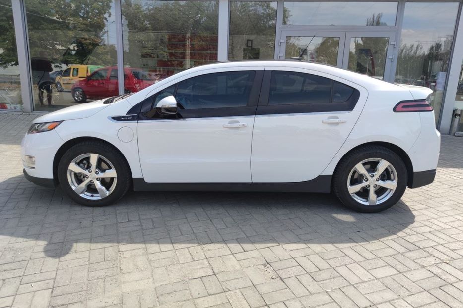 Продам Chevrolet Volt Premium 2011 года в Днепре