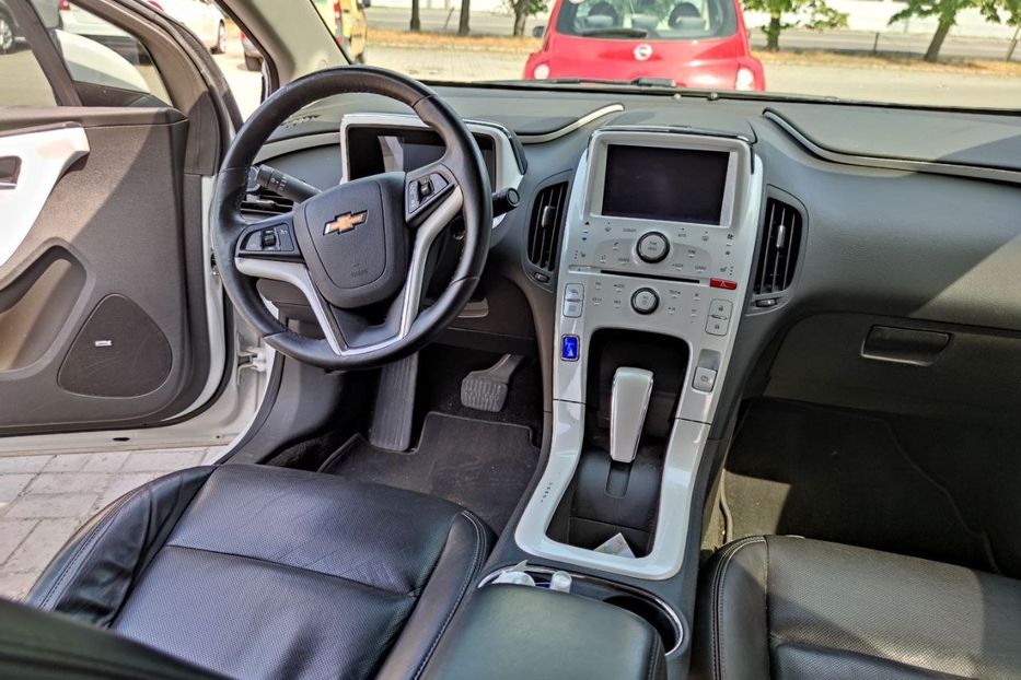 Продам Chevrolet Volt Premium 2011 года в Днепре