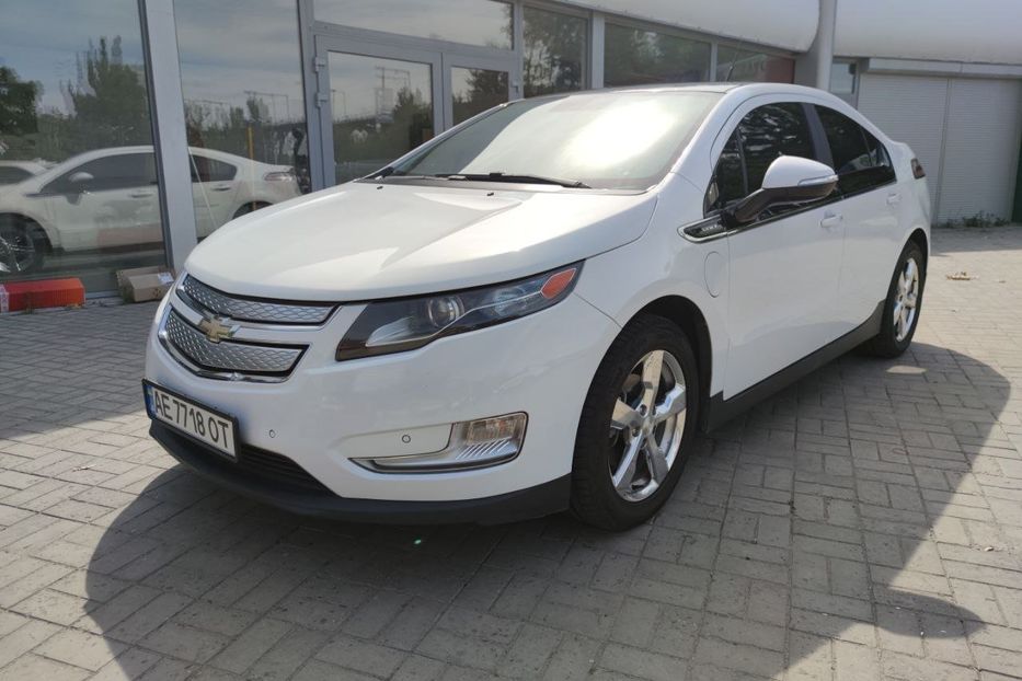 Продам Chevrolet Volt Premium 2011 года в Днепре