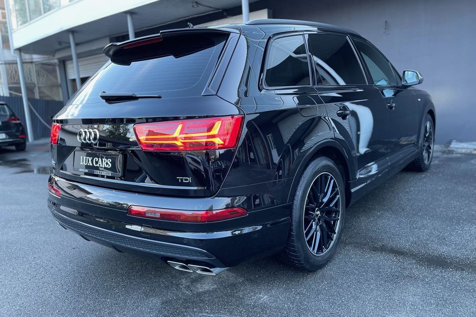 Продам Audi SQ 7 TDI Quattro  2018 года в Киеве