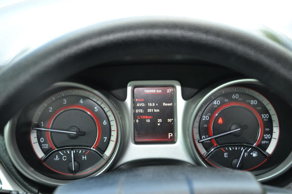 Продам Dodge Journey SXT 2015 года в Хмельницком