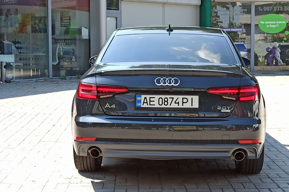 Продам Audi A4 Premium S-Line 2018 года в Днепре