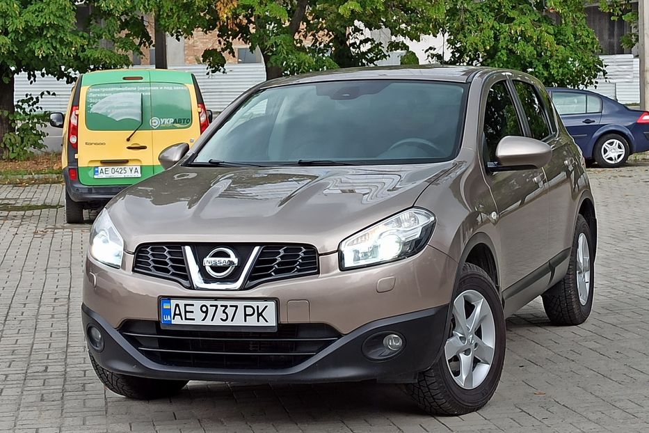 Продам Nissan Qashqai 2011 года в Днепре