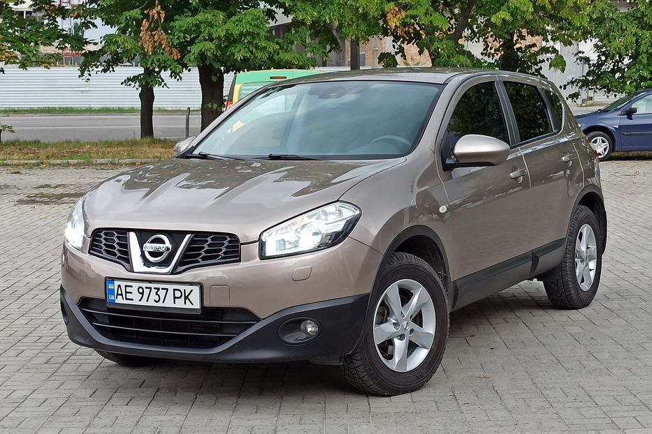 Продам Nissan Qashqai 2011 года в Днепре