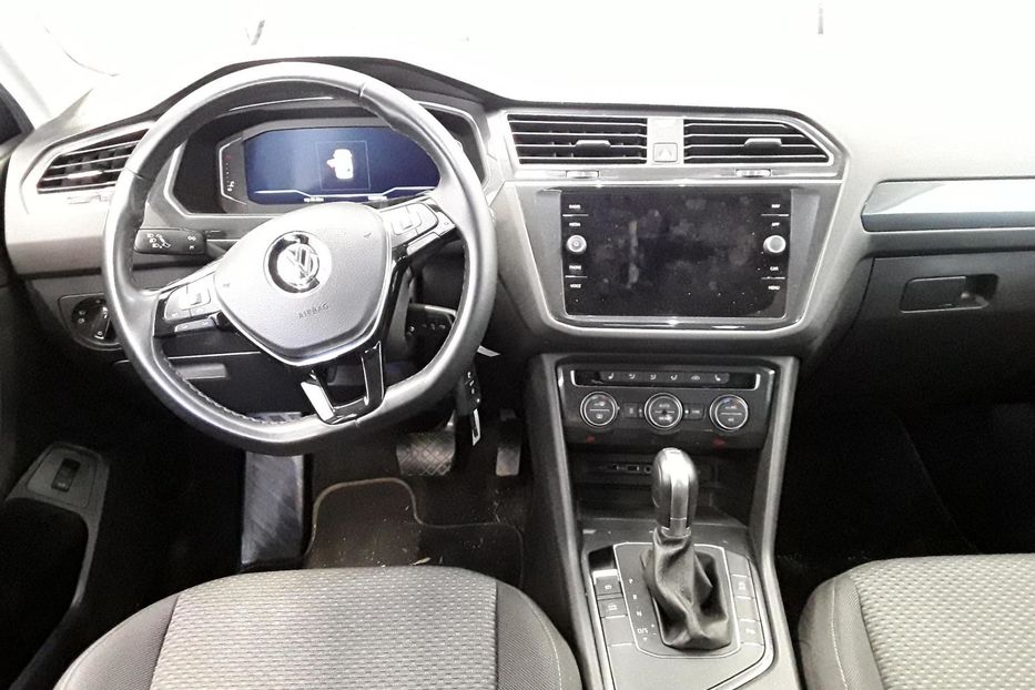 Продам Volkswagen Tiguan Allspace 2019  2019 года в Львове