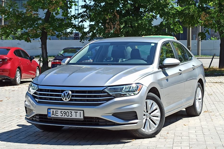 Продам Volkswagen Jetta 2019 года в Днепре
