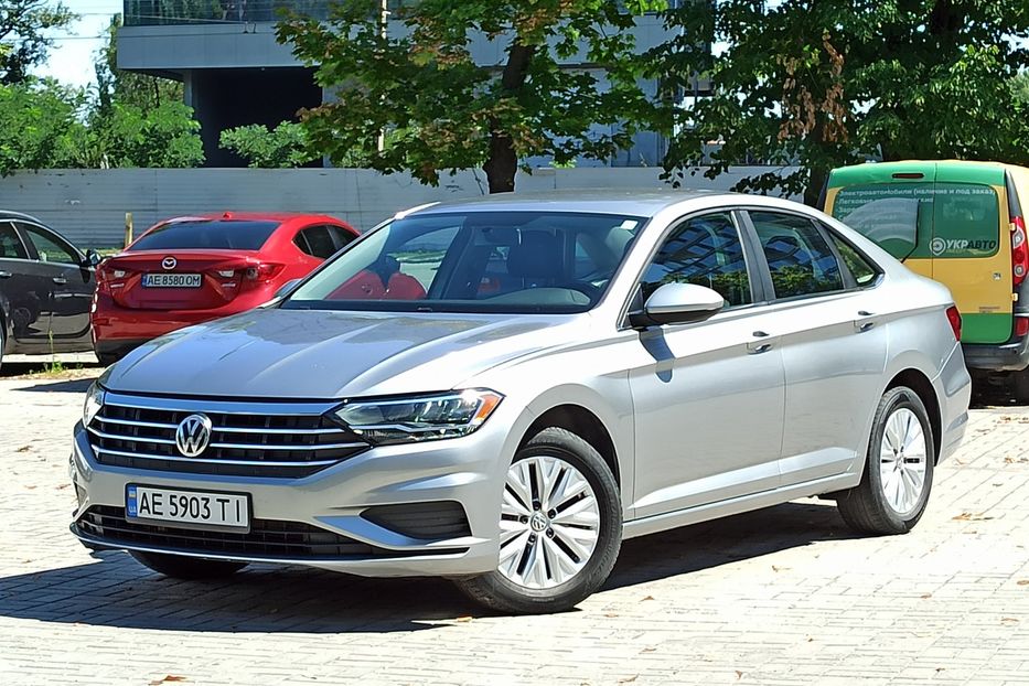 Продам Volkswagen Jetta 2019 года в Днепре