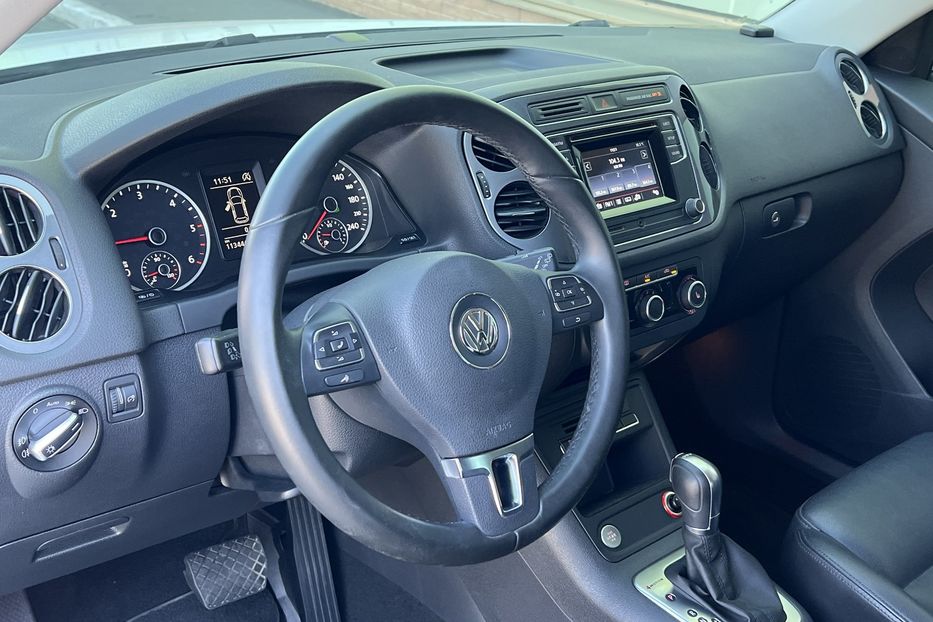 Продам Volkswagen Tiguan 4matic DIesel official  2015 года в Одессе