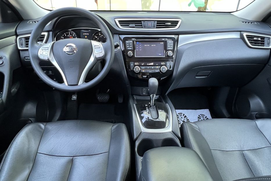 Продам Nissan Rogue SL AWD 2016 года в Одессе
