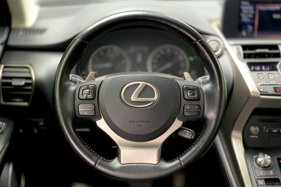 Продам Lexus NX 200 AWD 2018 года в Киеве