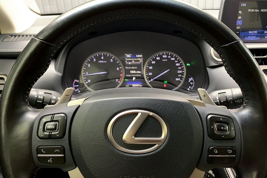 Продам Lexus NX 200 AWD 2018 года в Киеве