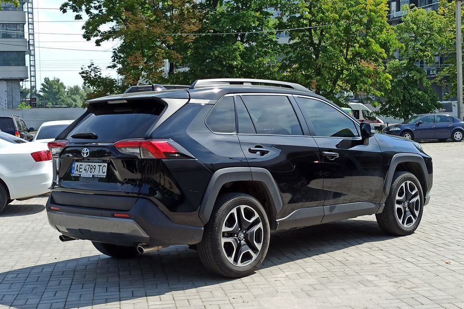 Продам Toyota Rav 4 Adventure  2019 года в Днепре