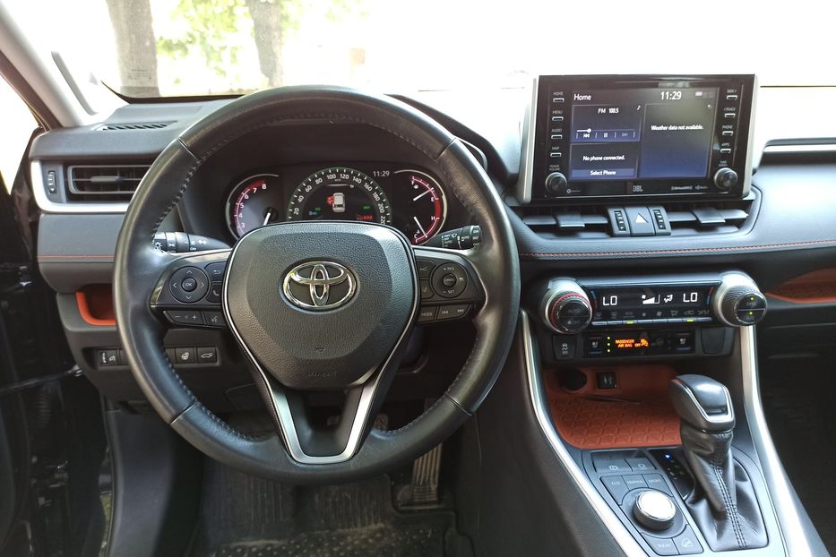 Продам Toyota Rav 4 Adventure  2019 года в Днепре