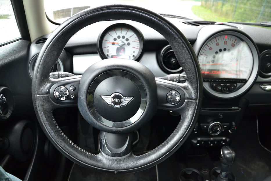 Продам MINI Cooper R56 2012 года в Хмельницком