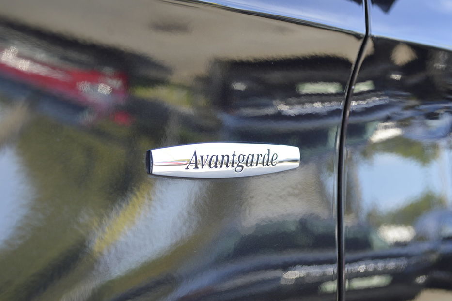 Продам Mercedes-Benz V-Class V 250 AVANTGARDE LONG 4MATIC 2016 года в Одессе