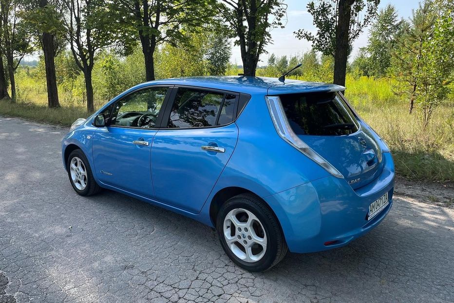 Продам Nissan Leaf 2013 года в Житомире