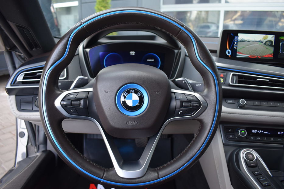 Продам BMW I8 2016 года в Одессе