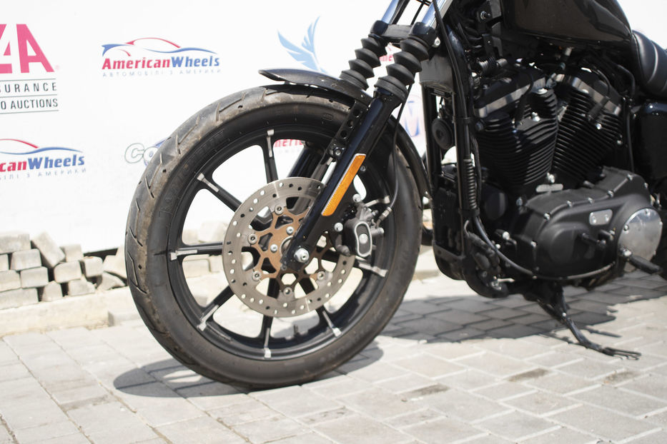 Продам Мотоциклы Все Harley-Davidson 883 Iron 2020 года в Черновцах