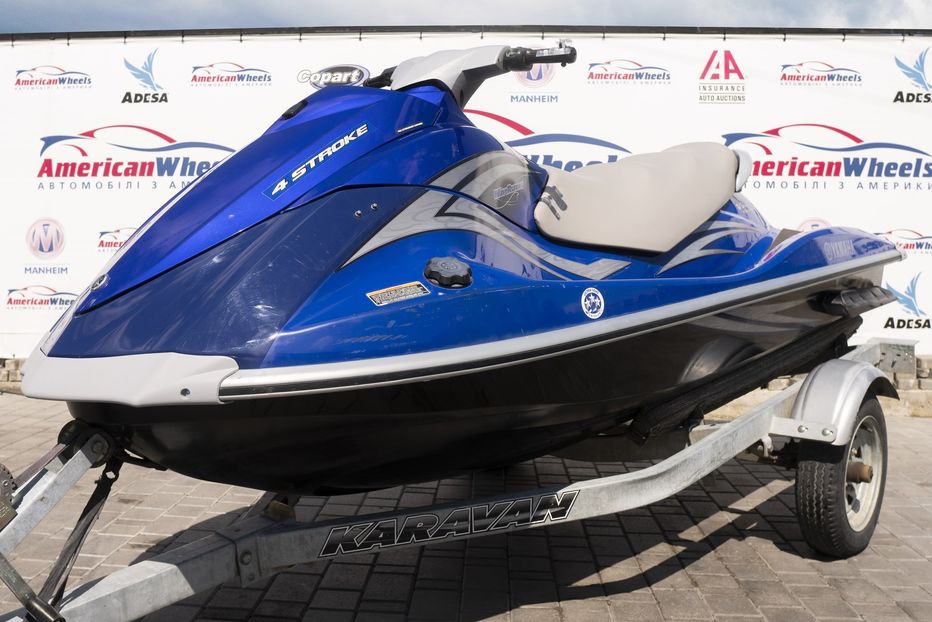 Продам Мотоциклы Все YAMAHA Waverunner VX Delux 2008 года в Черновцах