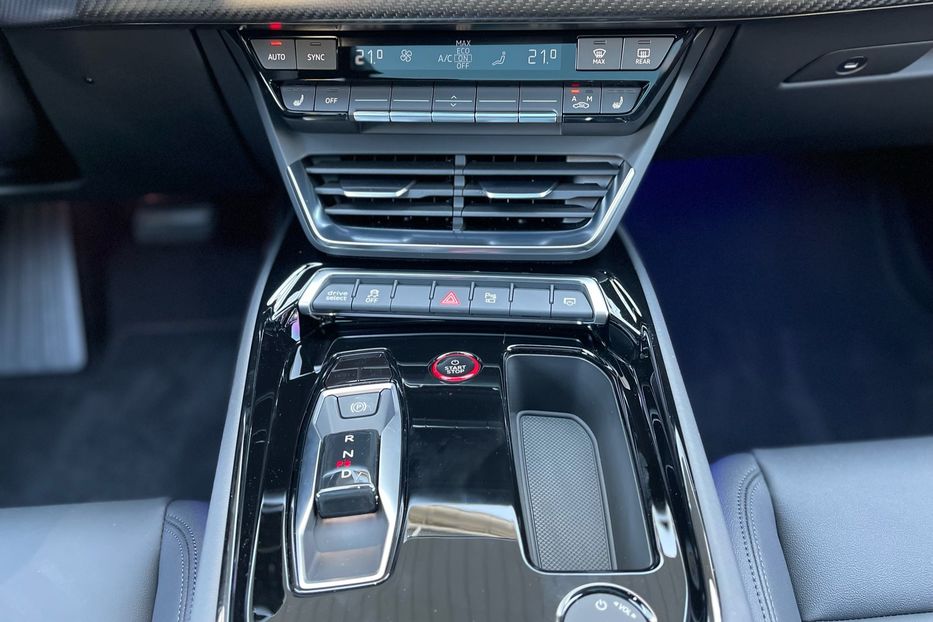 Продам Audi E-Tron GT NEW 2022 года в Киеве