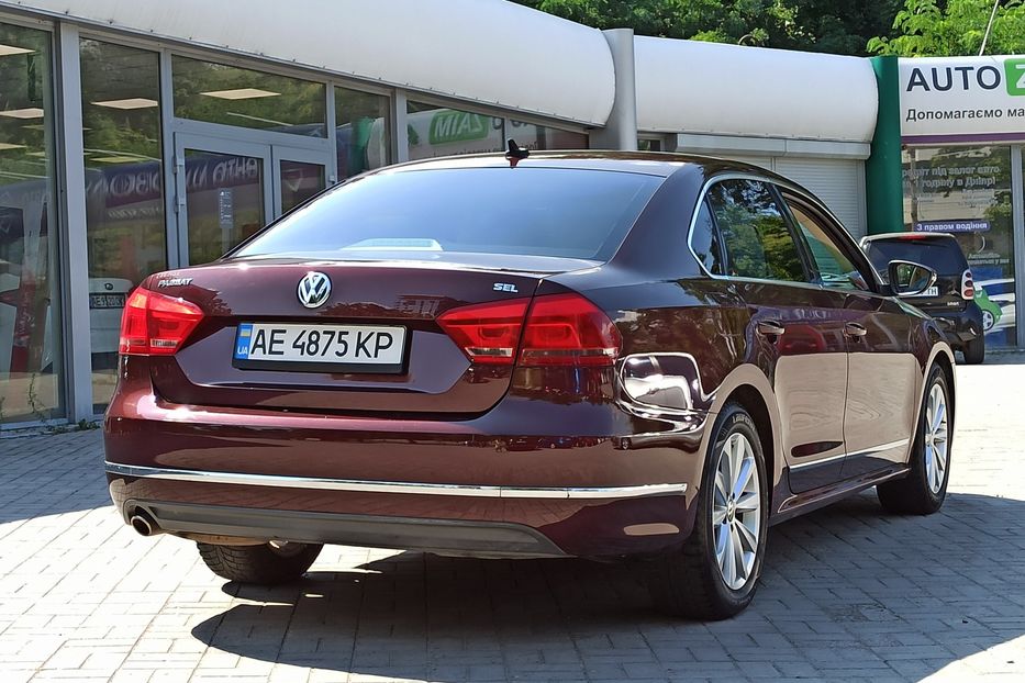 Продам Volkswagen Passat B7 SEL 2011 года в Днепре