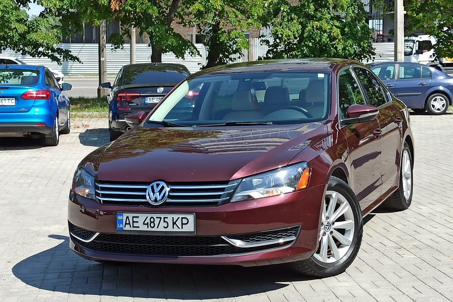 Продам Volkswagen Passat B7 SEL 2011 года в Днепре