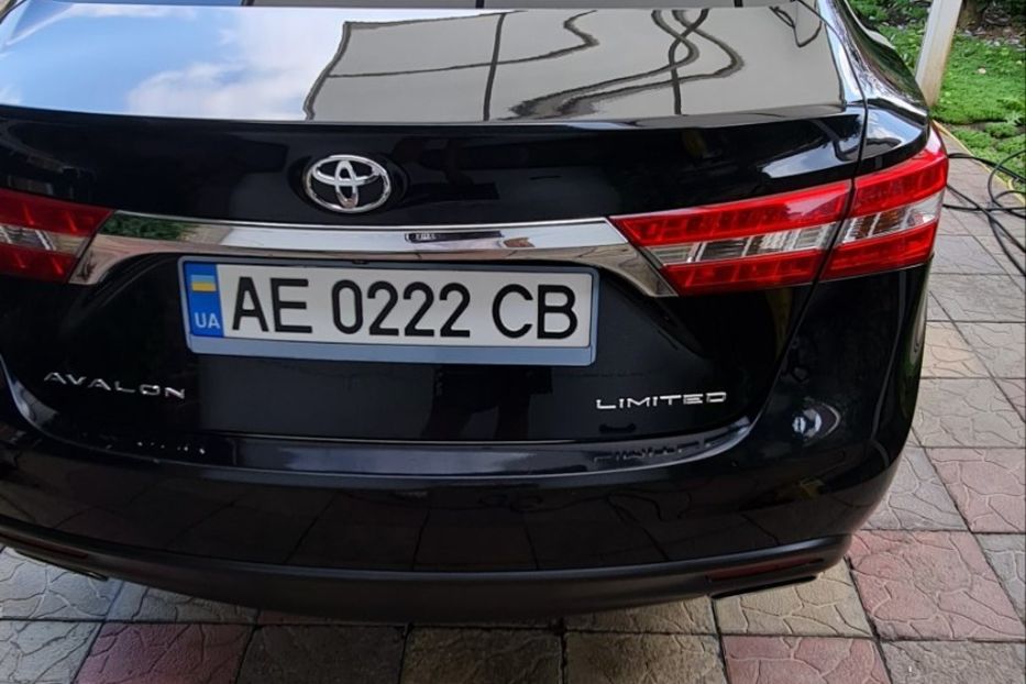 Продам Toyota Avalon LIMITED 2013 года в Днепре