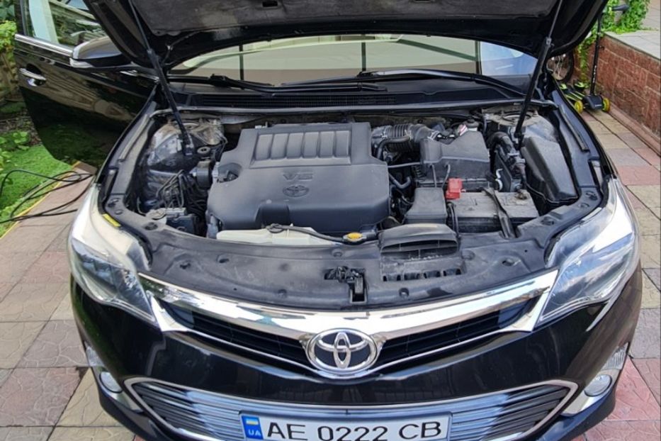 Продам Toyota Avalon LIMITED 2013 года в Днепре