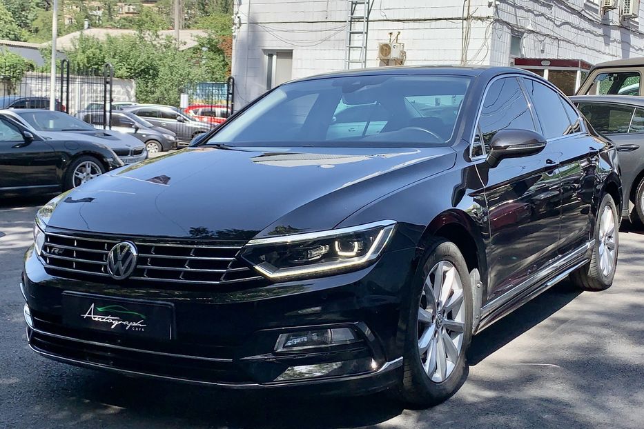 Продам Volkswagen Passat B8 R-line 2019 года в Киеве