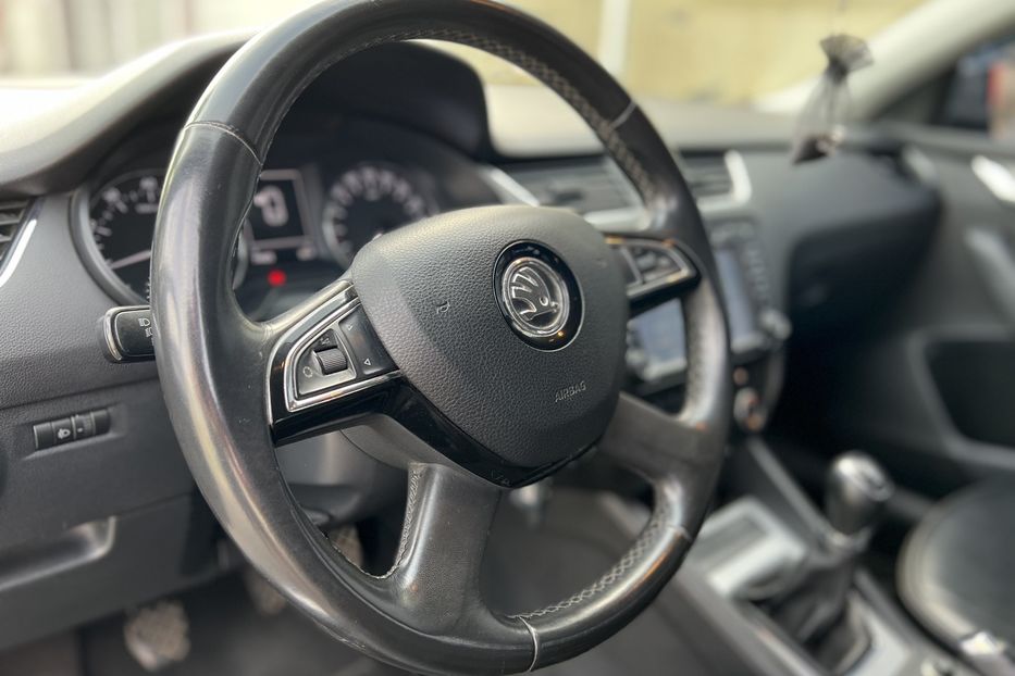 Продам Skoda Octavia A7 Official  2015 года в Одессе