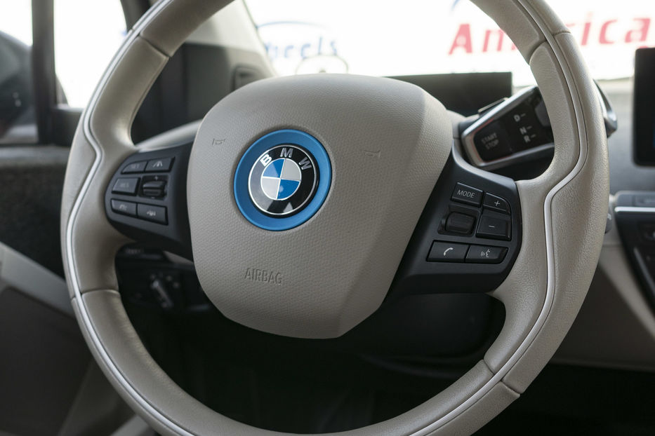Продам BMW I3 2018 года в Черновцах