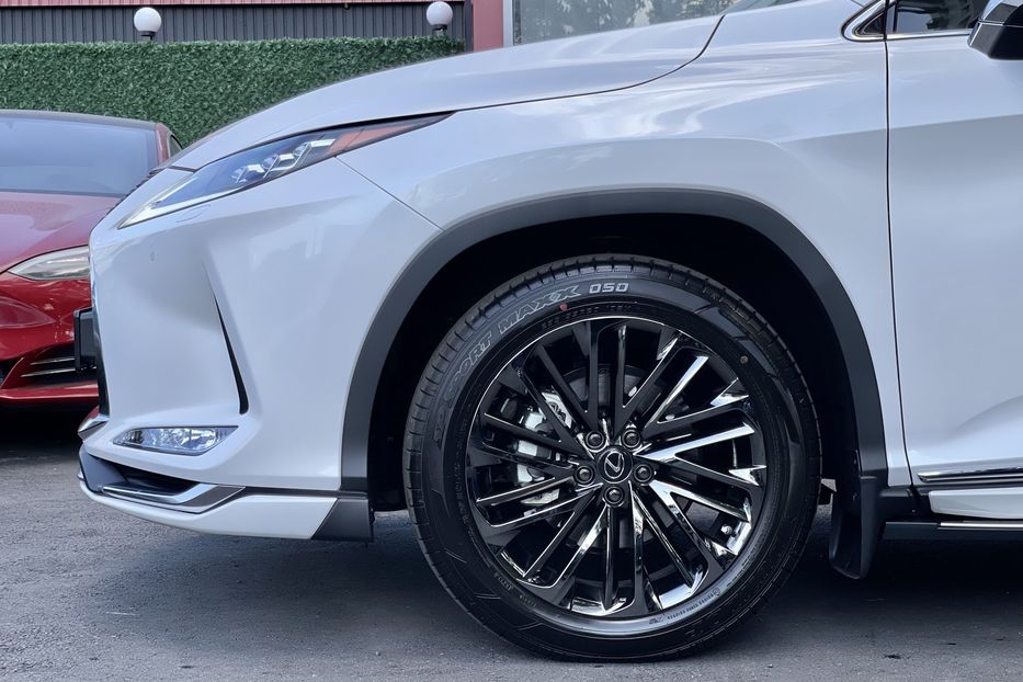 Продам Lexus RX 350 AWD  2022 года в Киеве