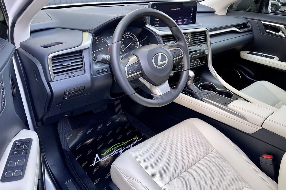 Продам Lexus RX 350 AWD  2022 года в Киеве