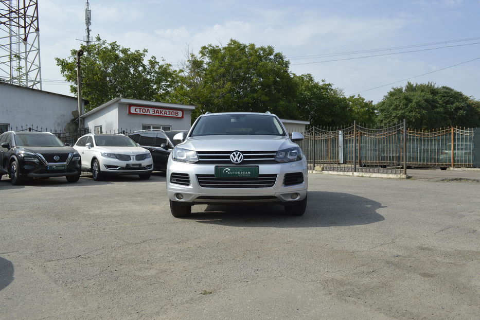 Продам Volkswagen Touareg 2012 года в Одессе