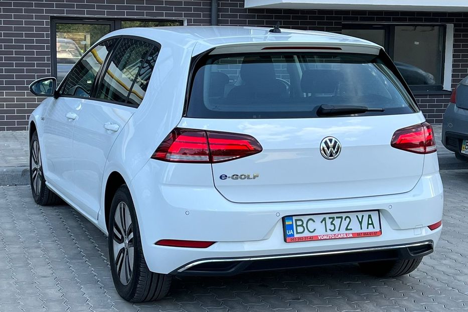 Продам Volkswagen e-Golf Авто в Україні не мальоване 2018 года в Львове