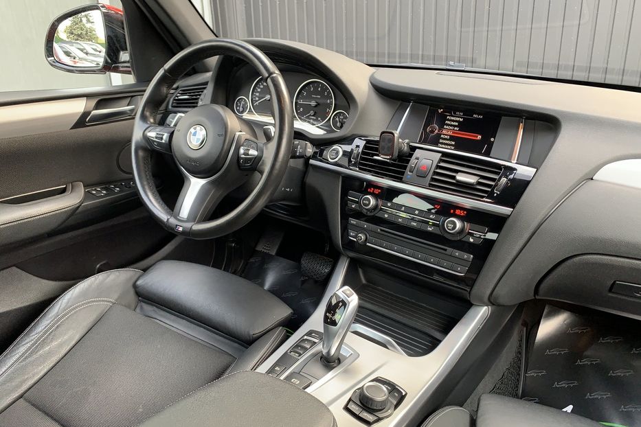 Продам BMW X3 XDrive 20i M Packet 2017 года в Киеве