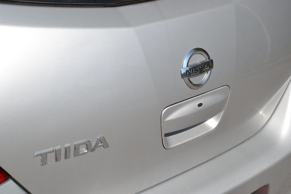 Продам Nissan TIIDA Hatcback 2010 года в Хмельницком