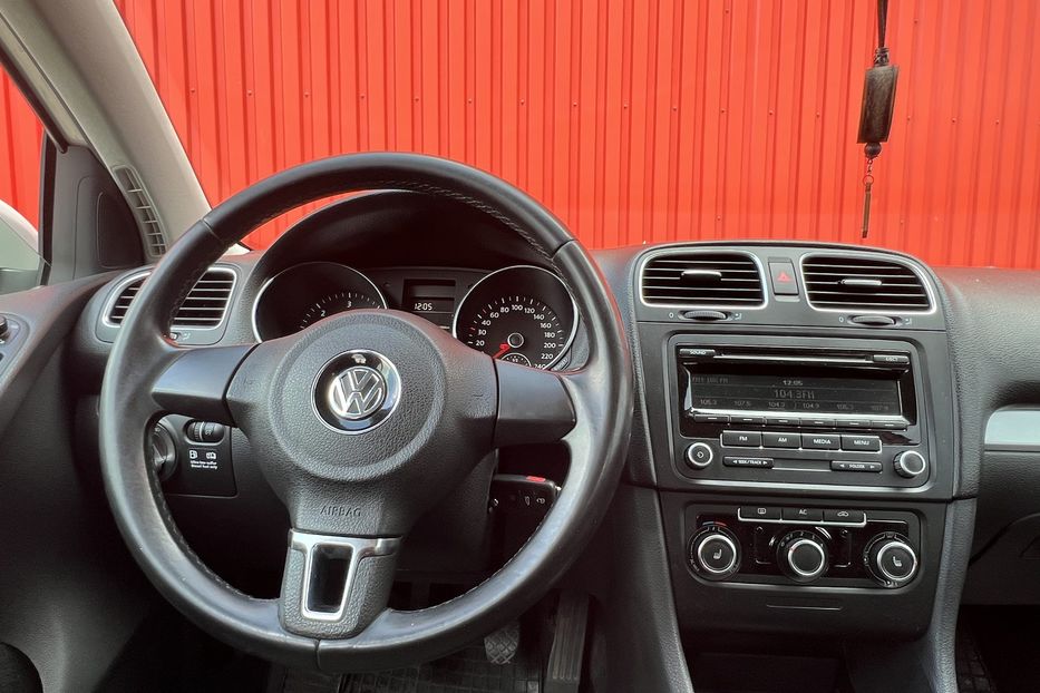 Продам Volkswagen Golf  VI Diesel 2013 года в Одессе