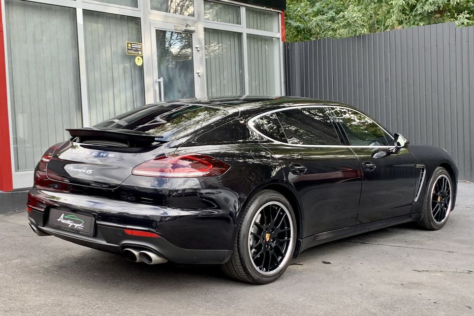 Продам Porsche Panamera 4S Long Executive 2013 года в Киеве