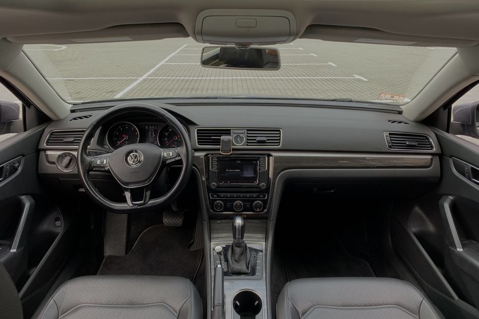 Продам Volkswagen Passat B8 SE  2017 года в г. Коломыя, Ивано-Франковская область