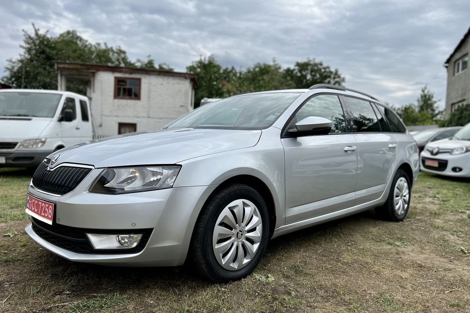 Продам Skoda Octavia A7 АВТО В УКРАЇНІ НЕ МАЛЬОВАНЕ 2015 года в г. Умань, Черкасская область