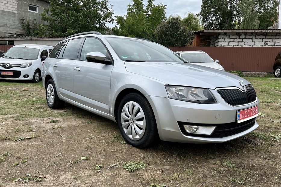 Продам Skoda Octavia A7 АВТО В УКРАЇНІ НЕ МАЛЬОВАНЕ 2015 года в г. Умань, Черкасская область