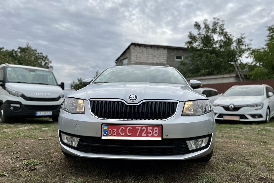 Продам Skoda Octavia A7 АВТО В УКРАЇНІ НЕ МАЛЬОВАНЕ 2015 года в г. Умань, Черкасская область