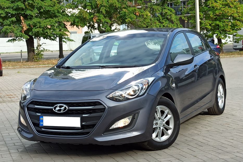 Продам Hyundai i30  2016 года в Днепре