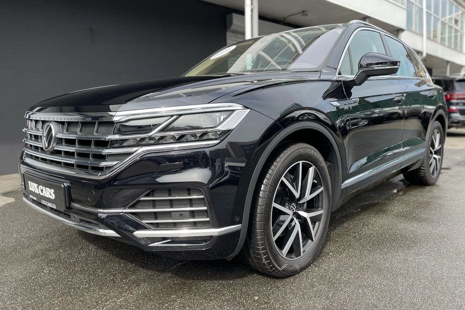 Продам Volkswagen Touareg Ambience 3.0 V6 TDI NEW 2022 года в Киеве