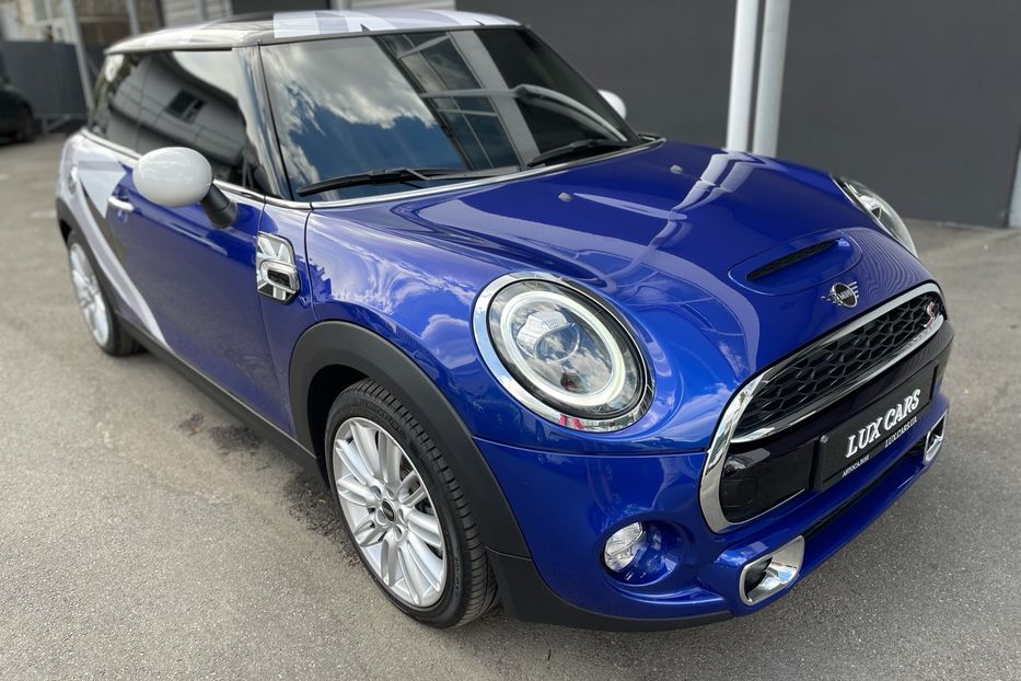 Продам MINI Cooper S Official  2018 года в Киеве