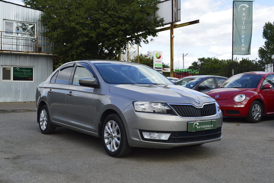 Продам Skoda Rapid 2013 года в Одессе